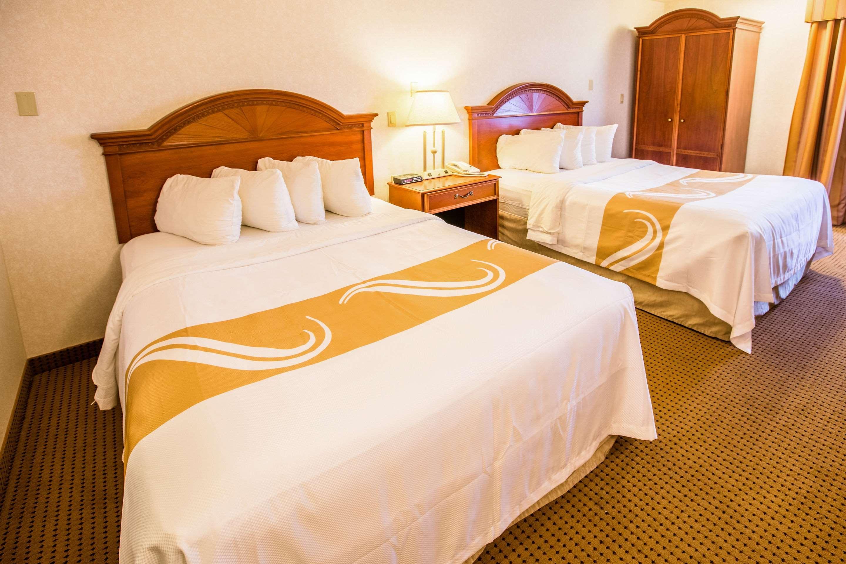 Hotel Quality & University